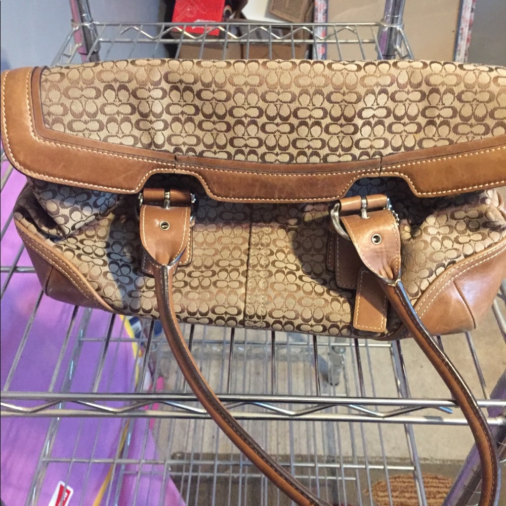 Authentic coach shoulder bag